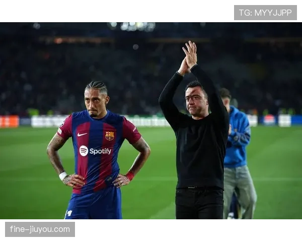 哈维本赛季如何通过前插与直塞改变节奏撕开防线